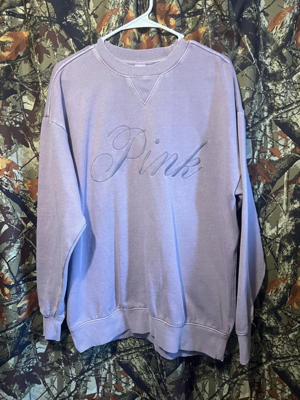 VS PINK campus crewneck- PRICE FIRM